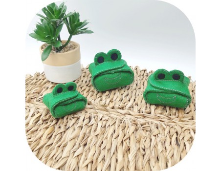 Instant download machine embroidery design frog box ith