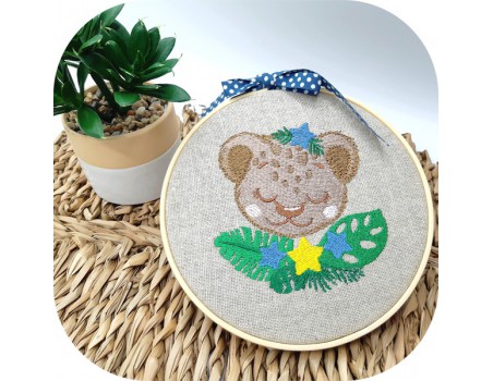 machine embroidery design  sleeping Leopard with star