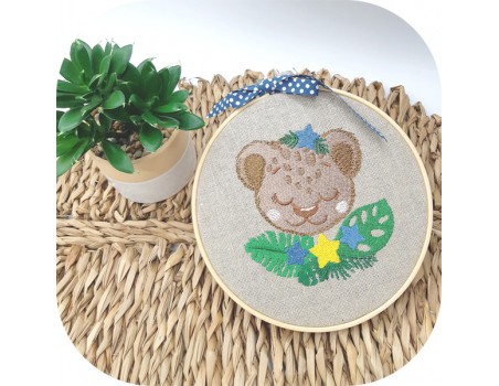 machine embroidery design  sleeping Leopard with star