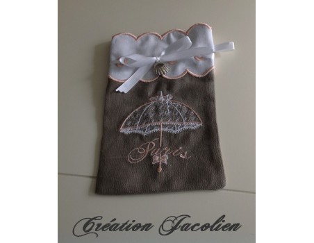 Motif de broderie sachet pour  dragées ou lavande ITH