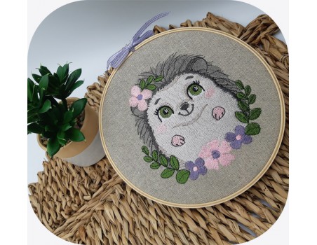 machine embroidery design  hedgehog with flowers