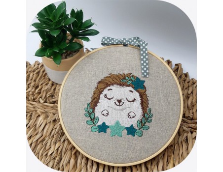 machine embroidery design  sleeping hedgehog with star