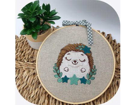 machine embroidery design  sleeping hedgehog with star