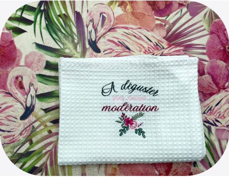 Motif de broderie machine   texte fleuri  à déguster