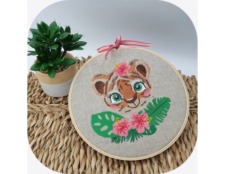 machine embroidery design tigress  with flowers