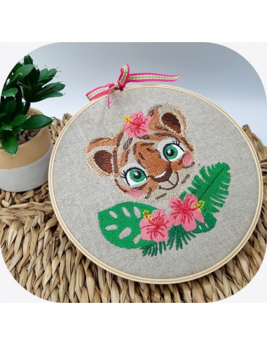 machine embroidery design tigress  with flowers