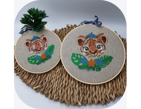 machine embroidery design sleeping tiger with star