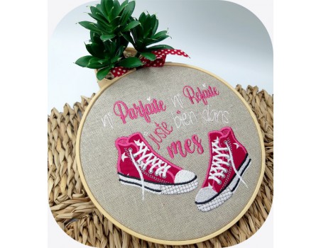 machine embroidery  design applique basket