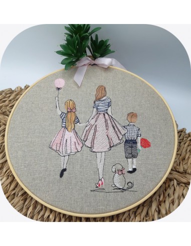 Motif de broderie machine  mère avec sa fille et son fils