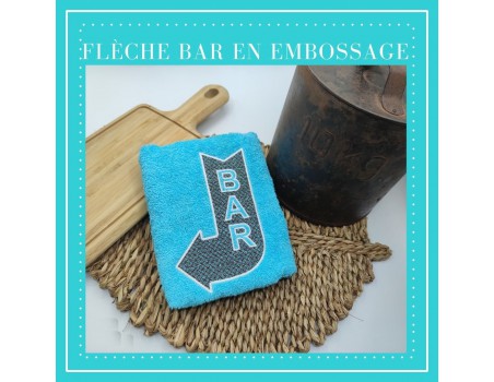 Motif de broderie machine  flèche Bar  en embossage