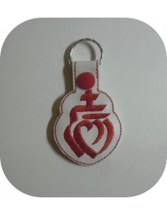 Motif de broderie machine porte clé coeur vendée ITH