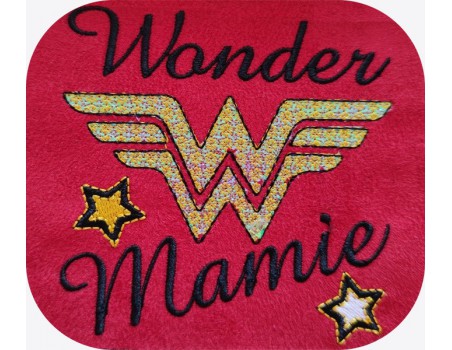 Motif de broderie machine wonder mamie en mylar