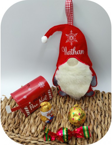 Motif de broderie machine gnome de  Noël  ITH pour bonbons