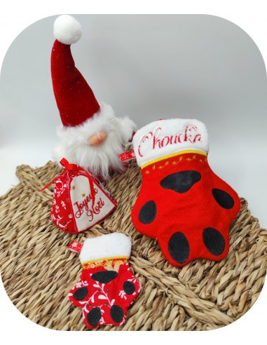 machine embroidery design christmas paw