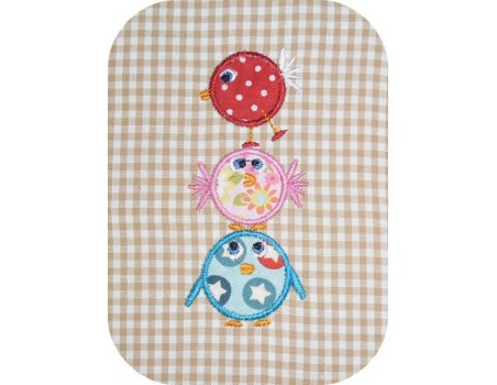 Motif de broderie machine oiseaux appliqués