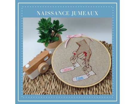 Motif de broderie machine  naissance jumeaux personnalisable