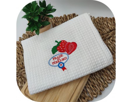 Motif de broderie machine  fraise du Périgord