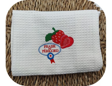 machine embroidery design strawberry