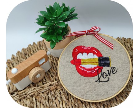 machine embroidery design mouth with lipstick
