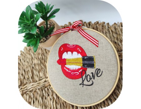 machine embroidery design mouth with lipstick