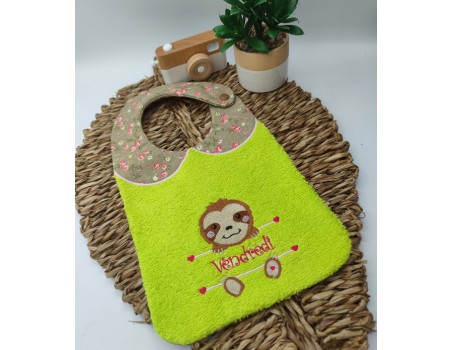 machine embroidery  design sloth to customize for girl