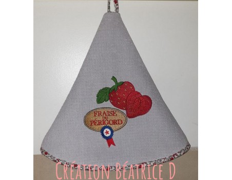 machine embroidery design strawberry