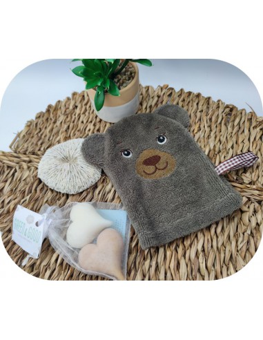 Motif de broderie machine  gant de toilette ours ITH