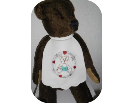 machine embroidery design  little bear