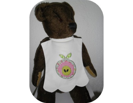 machine embroidery design  applique apple