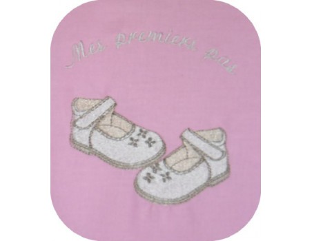 Motif de broderie machine chaussures d'enfants