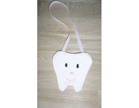 Instant download machine embroidery bag tooth