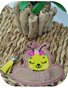 Motif de broderie machine porte clés abeille  personnalisable  ITH