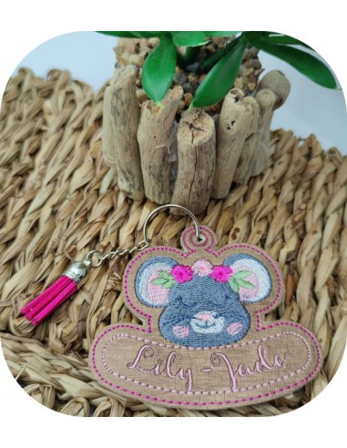 Motif de broderie machine porte clés souris personnalisable  ITH