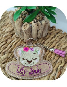 machine embroidery design lioness keychains customizable ith