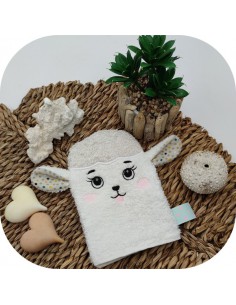 machine embroidery design sheep wasch mitt  ITH