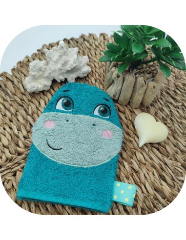 Motif de broderie machine  gant de toilette  dinosaure diplodocus  ITH