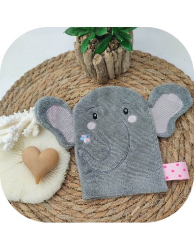 Motif de broderie machine  gant de toilette elephant ITH