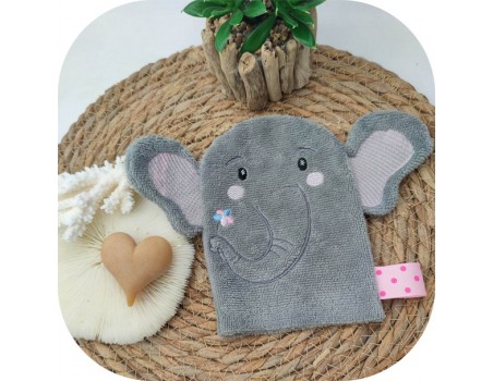 machine embroidery design elephant wasch mitt  ITH