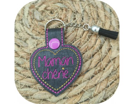 machine embroidery design darling mom keychain ith