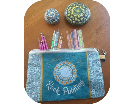 Motif de broderie machine ITH trousse rock painting