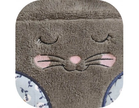 machine embroidery design free sleeping cat head