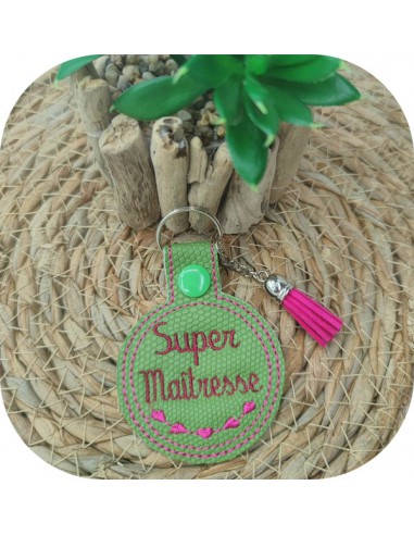 machine embroidery design super mistress keychain ith