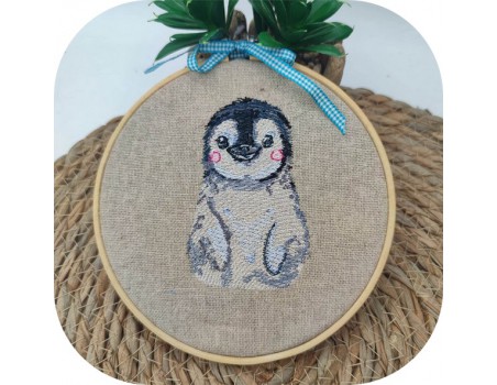 machine embroidery design watercolor pinguin