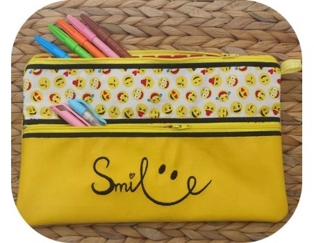 machine embroidery design   smiley