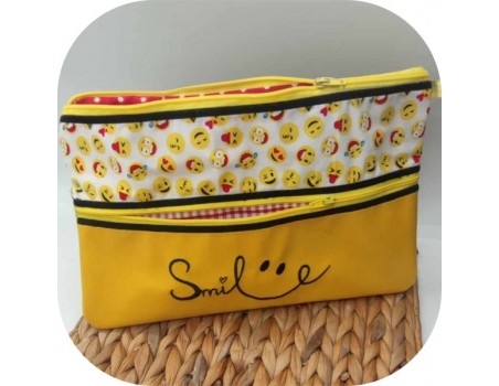 Motif de broderie machine  smiley