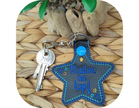 machine embroidery design  top school teacher keychain ith