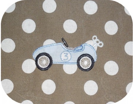 Motif de broderie machine appliqué voiture clé