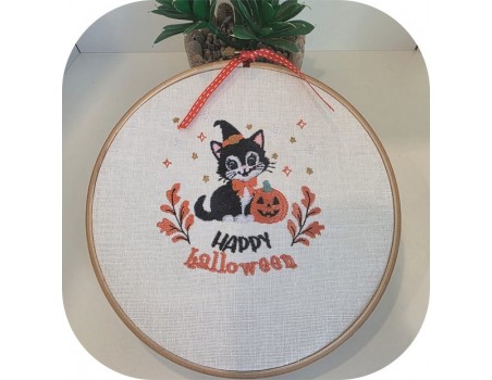 machine embroidery  design Halloween cat