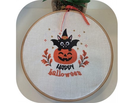 machine embroidery  design Halloween bat