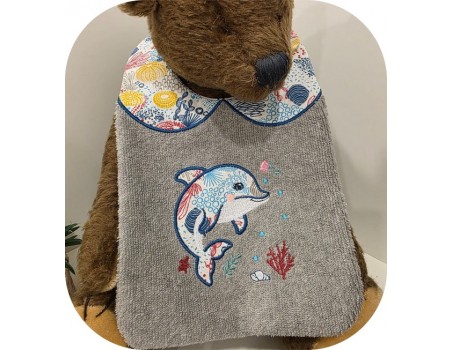 Motif de broderie machine dauphin en appliqué